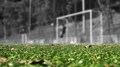 Legia Warszawa zagra z Lechem. Cezary Kucharski wskazał przewagę gospodarzy