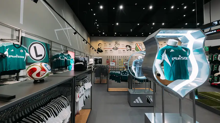 Odnowiony Legia FanStore otwarty